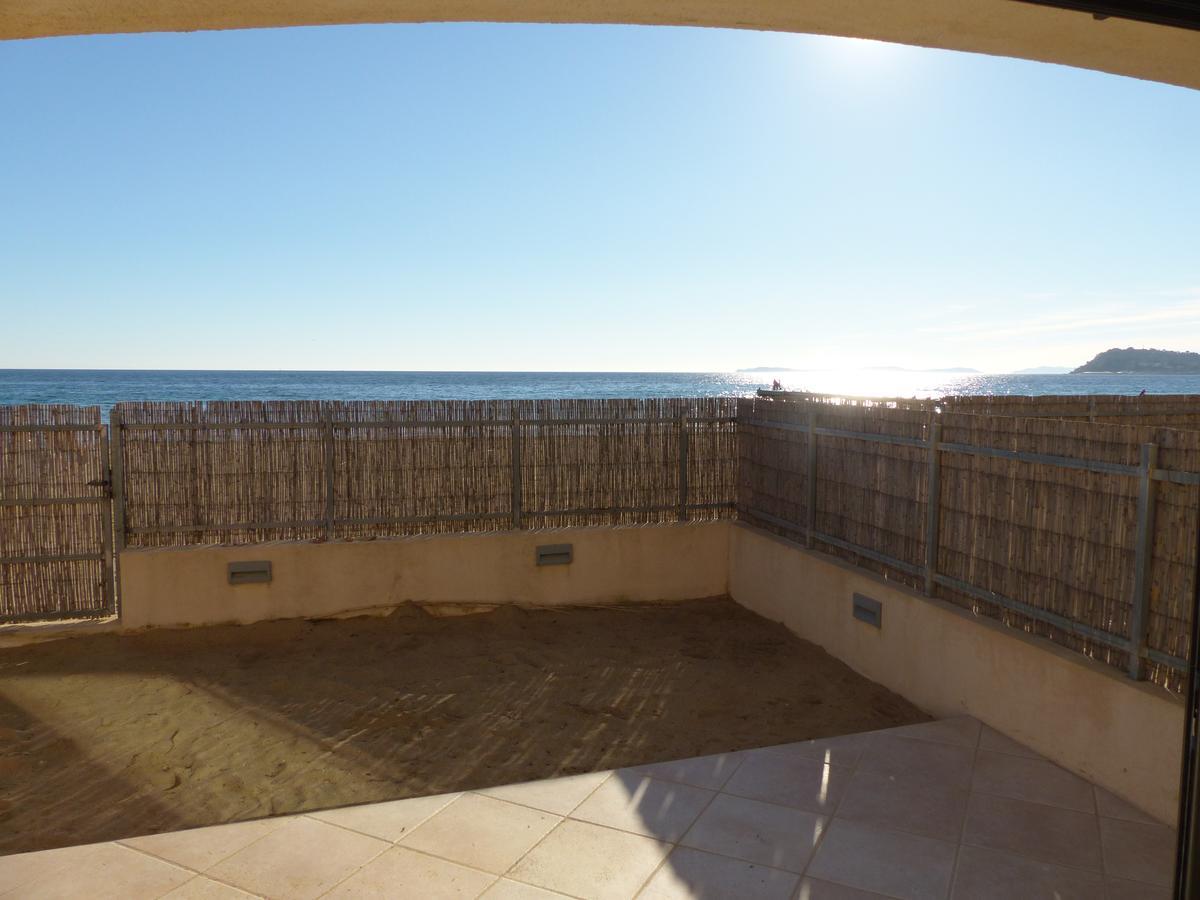Appartement Face A La Mer Ла-Круа-Вальме Екстер'єр фото